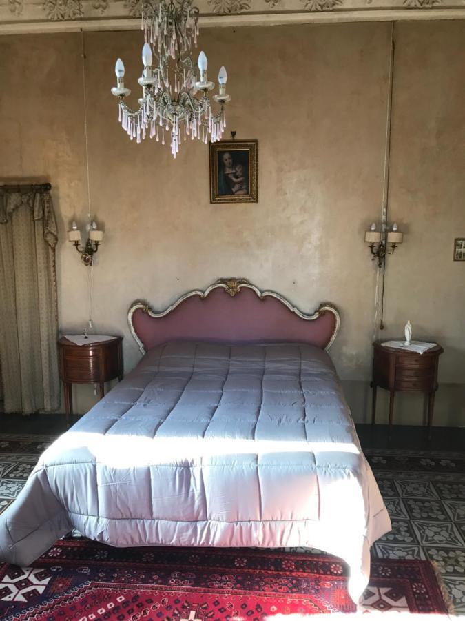 Palazzo De Bellis Vitti Nella Citta Delle Grotte Bed and Breakfast Castellana Grotte Exteriör bild